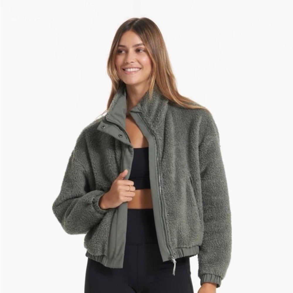 Vuori Sherpa jacket